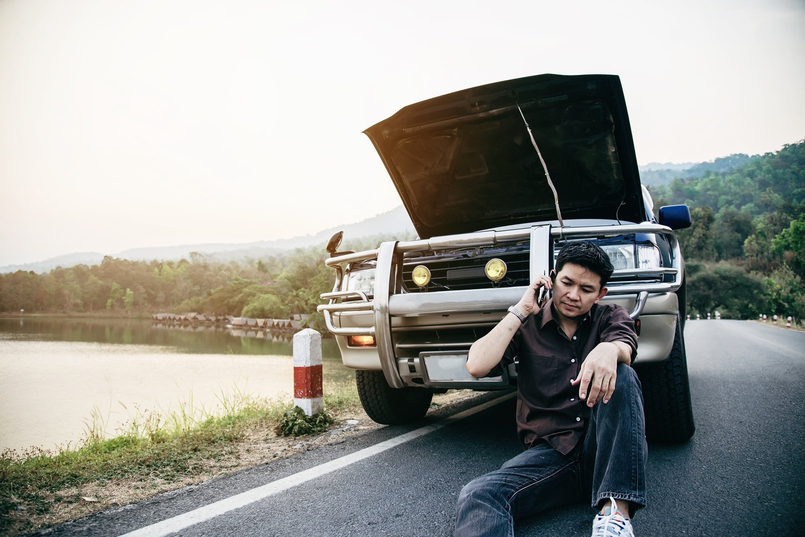 Emergency Roadside Assistance img