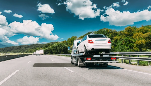 Tow Truck Services in Castle Rock img