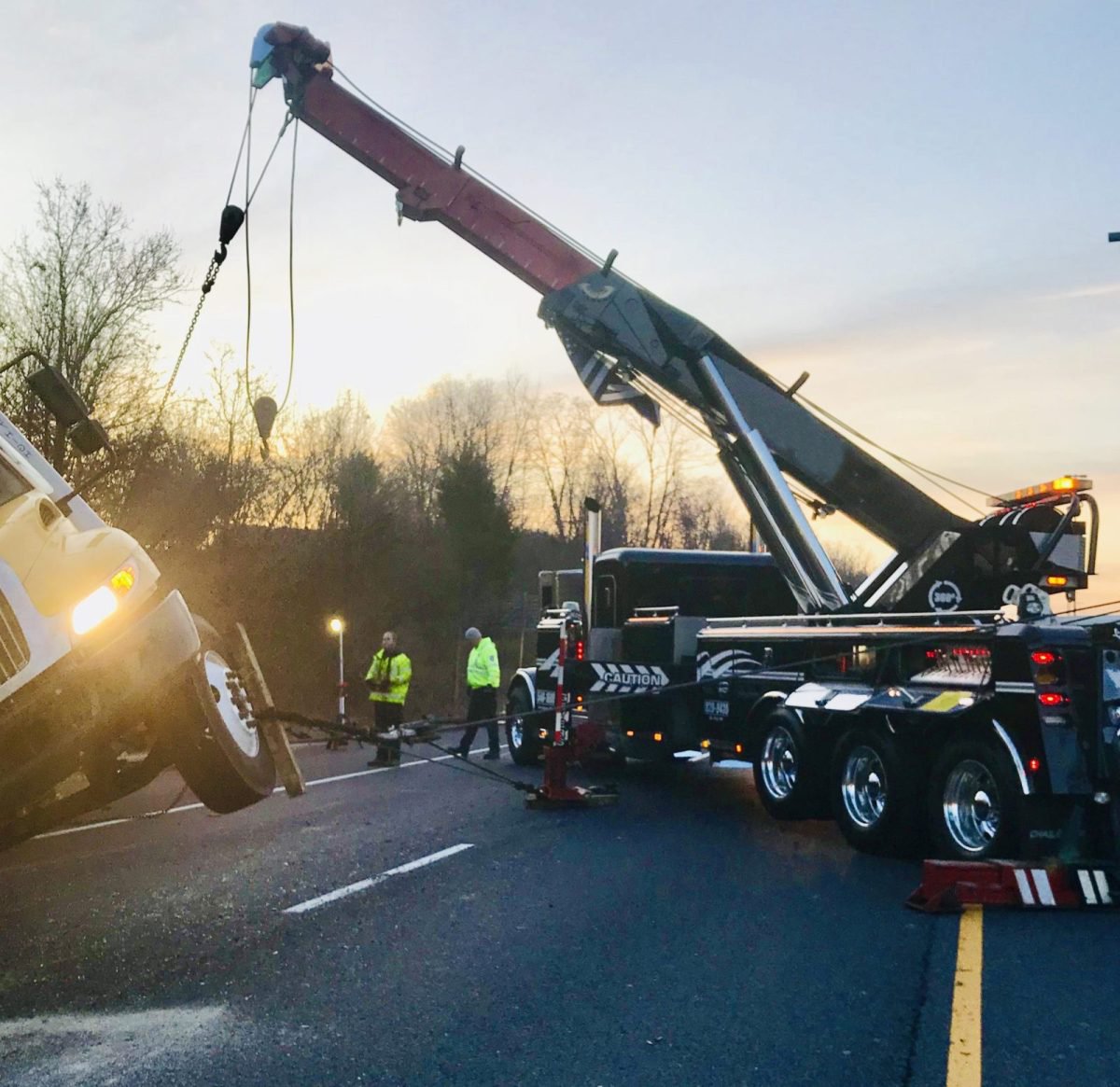 Heavy-Duty-Towing-Services-in-Aurora,-Colorado