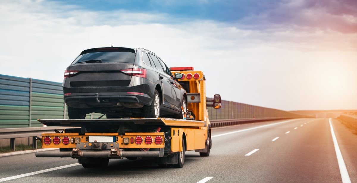 Recovery After the Crash: Aurora’s Go-To Towing Service